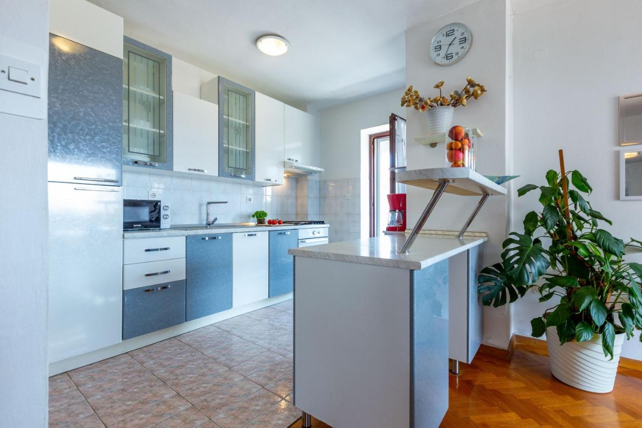 Katina Apartment With Private Pool Zadar Exterior foto